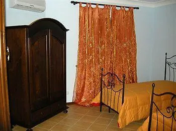 Oda ve Kahvaltı Palazzo Bibirria Agrigento