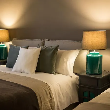 Palazzo Bibirria Bed & Breakfast